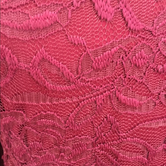 Burgundy lace lined dress size M - Picture 9 of 10